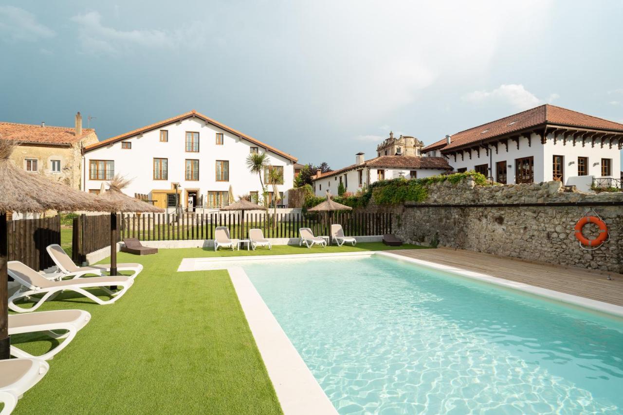 Jardines Villaverde Villaverde de Pontones エクステリア 写真