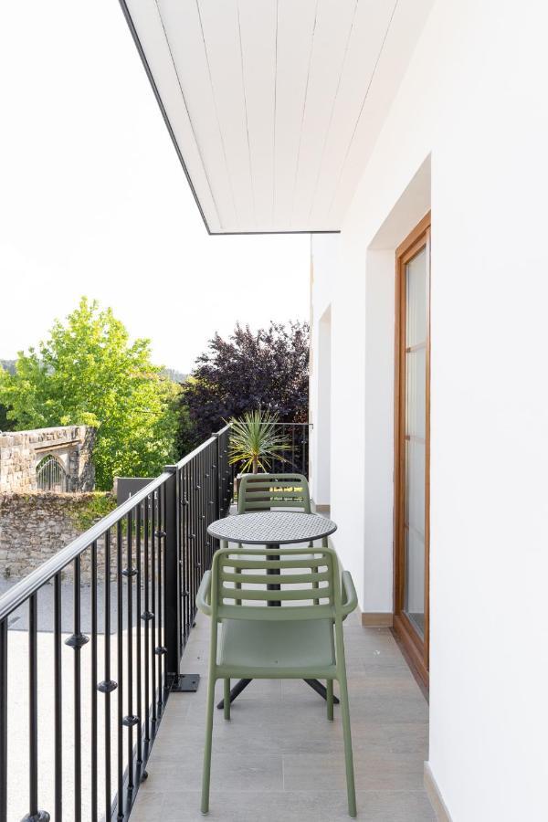 Jardines Villaverde Villaverde de Pontones エクステリア 写真